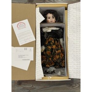 Angelina Gypsy Antique World Gallery Collectible Doll Porcelain.In original box.